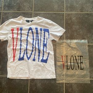 Vlone staple tee (Size M)